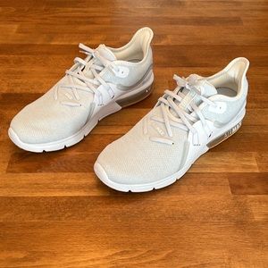 Nike AirMax Fitsole Men US Size 10 Like New